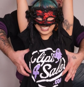 TheTickleRoom �C Asian Flowers Upper body Hysteria