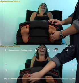 RandomSoleEncounters C Queen Dalvina Cant Handle Nylon Foot Tickling!