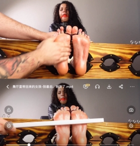 Ů-