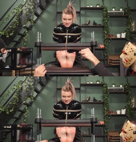 RFStudioProduction C Astrid C A Tickle Toy C Tickling in a Catsuit, Toe pr...